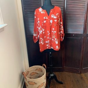 Forever 21 floral button down top - Size Large